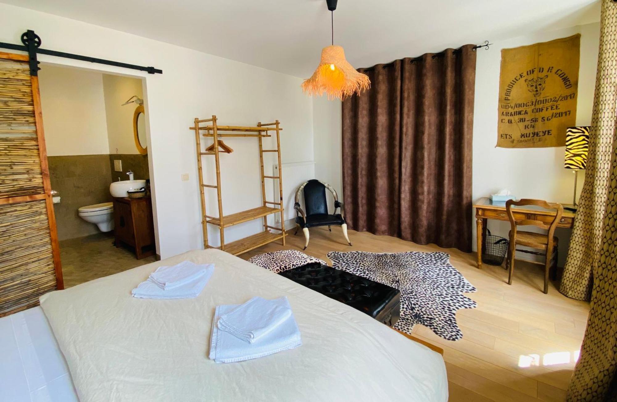 Bed and Breakfast Aux Berges Du Libre Felines-Termenes Habitación foto